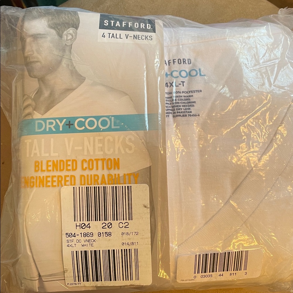 Stafford White Tall V-Neck T-Shirts 4 pack